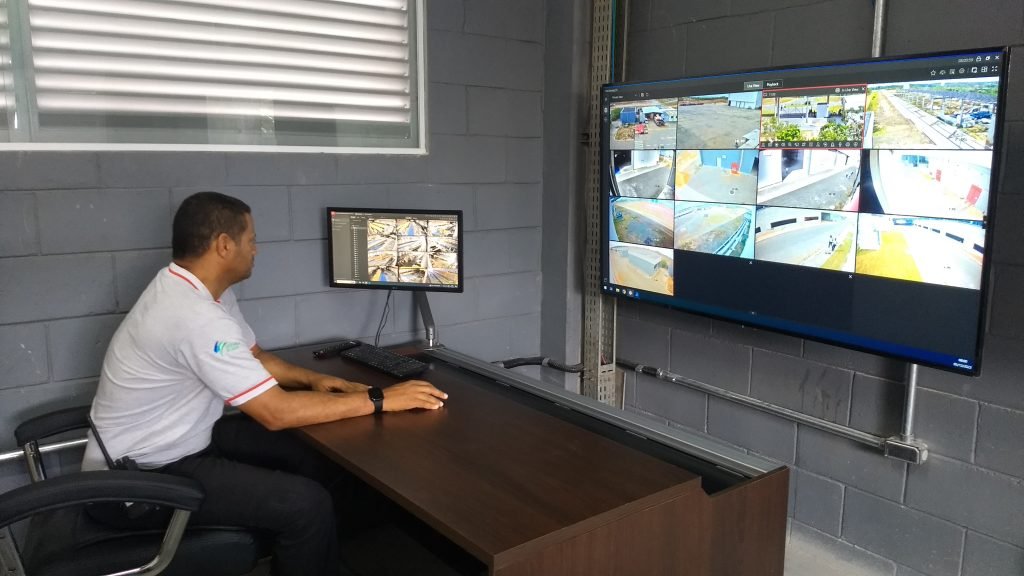 A Sinoma Blade conta com uma central de monitoramento onde recebe as imagens