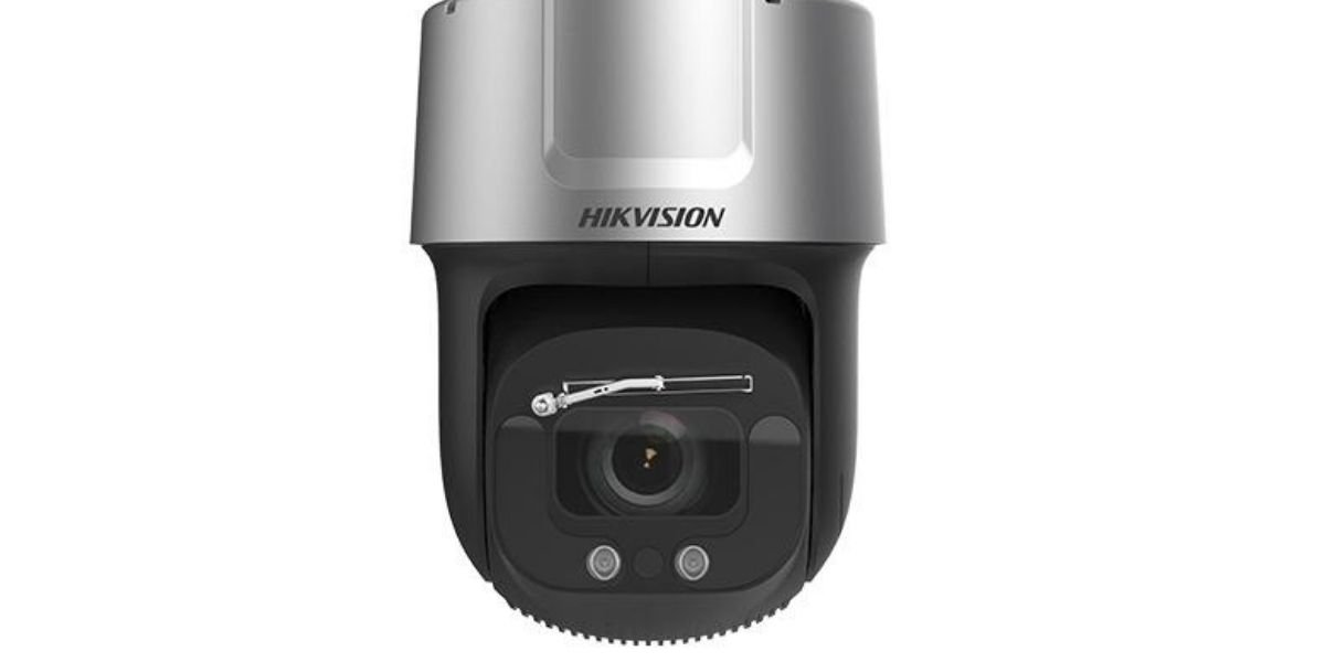 A série DF8 DarkFighter de câmeras PTZ com Infra-Vermelho da Hikvision tem três modelos com sensores de até 1/1,2 polegada, resolução 4K e lente com zoom ótico 42x