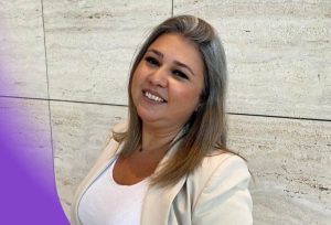 Renata Sampaio carrega a representatividade e diversidade em sua gestão e tem como objetivos gerar crescimento nas parcerias no setor de software.