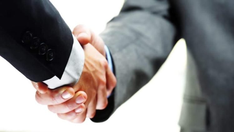 A parceria de distribuição é marcada pelo reconhecimento em termos de inovação e colaboração,celebrada no prêmio Fortinet Distributor of the Year.