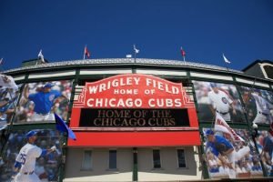 A nova solução do estádio do Chicago Cubs possui integração de segurança com diversos produtos da Genetec alinhados ao Security Center.