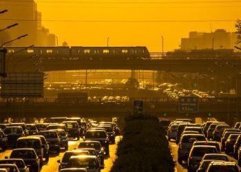 Câmeras inteligentes e sensores otimizam o trânsito