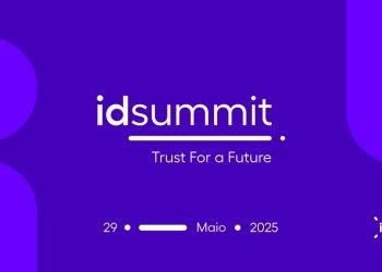 De acordo com o estudo sobre experiência digital, a segurança aparece como fator decisivo para 67,69% dos usuários na escolha de instituições financeiras.