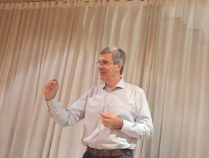 As novas soluções da Diebold voltadas para Varejo e Finanças reforçam o apelo de Segurança, com dispositivos que destacam RFID e biometria. .