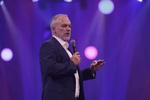 A Segurança da Informação é a principal preocupação dos executivos, com o crescimento de diversos tipos de ameaças cibernéticas baseadas em IA.