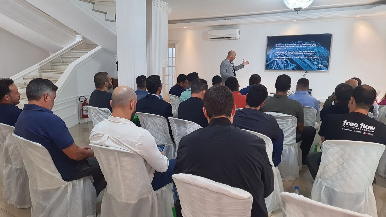 A SmartVision IT e a Intelbras comemoraram a parceria no setor de Segurança em um encontro com integradores para mostrar integração tecnológica e projetos.