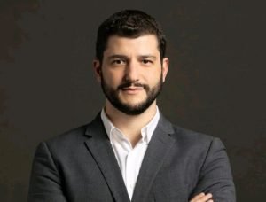 O Machine Learning integrado com o raciocínio contextual do LLM e o Edge Computing será a infraestrutura necessária de proteção na Segurança Eletrônica.