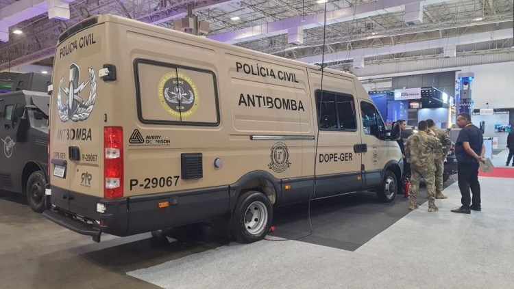 Na LAAD 2026, o debate de soluções integradas voltadas à Segurança Pública está cada vez mais tecnológico e aposta em inovação e ferramentas de IA.