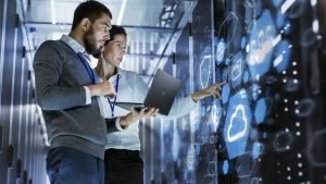 A Helix Brasil apontou caminhos para regulamentação bancária e gestão de capacidade de TI usando Compliance, ITSM e IA no setor financeiro.